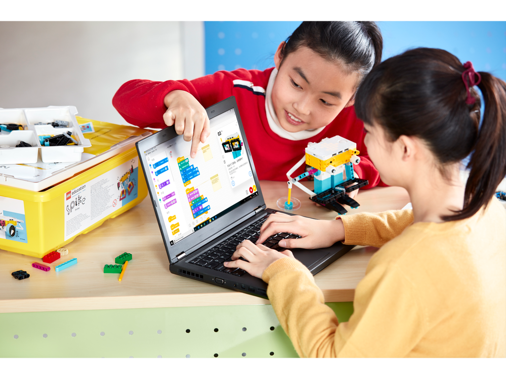 LEGO® Education SPIKE™ Prime Core Set (45678) -  STEAM learning tool